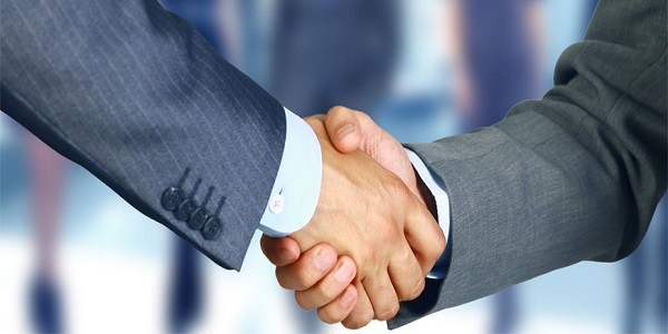 درباره شایا سفر